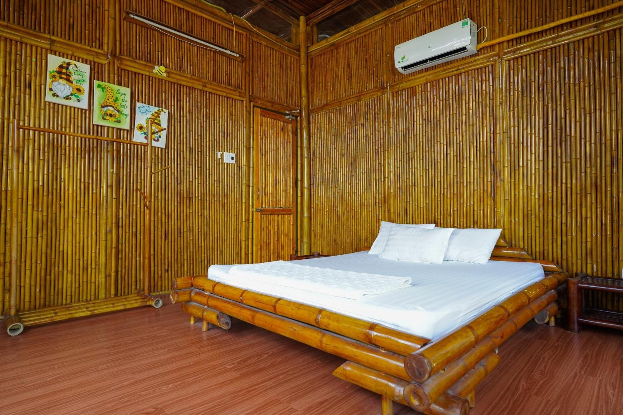 Little Bee House Hotel Trai Vang Exterior photo